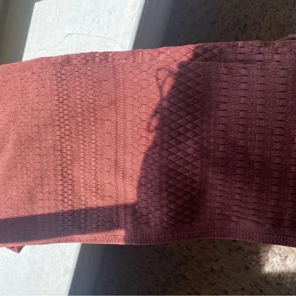 Fabletics Sculptknit Leggings, XS, Macrame, 7/8, High-Waisted, Chestnut - Picture 10 of 10